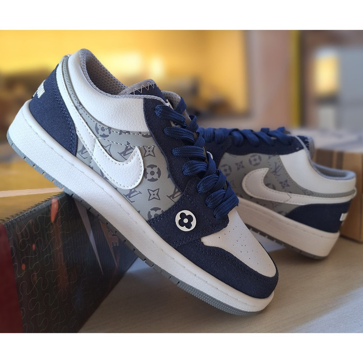 نایک جردن ال وی رنگ سرمه ای سفید
